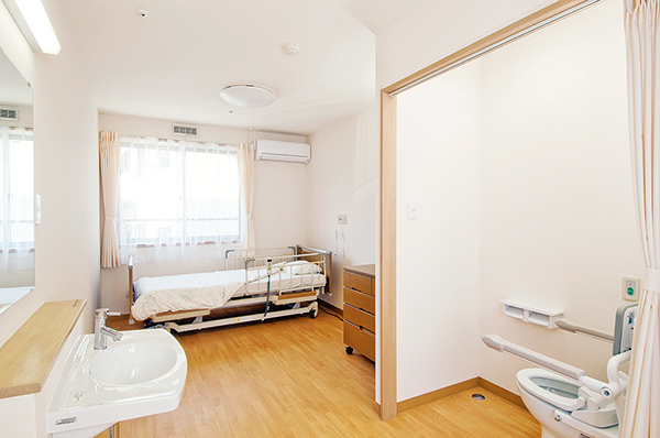 住宅型有料老人ホーム　なごやかケア別館の正社員 介護士 住宅型有料老人ホーム 訪問介護の求人情報イメージ10